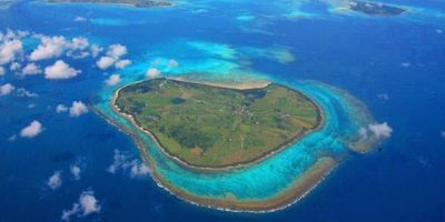 Coral reefs surrounding Kuroshima (Okinawa, Japan)